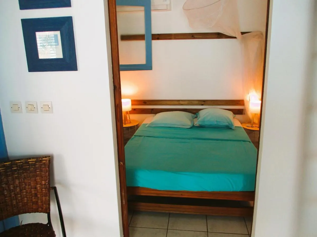Bungalows Malueva Bis 1 Chambre Et 1 Mezzanine A 5Min De La Plage De La Caravelle Sainte-Anne  Guadalupa